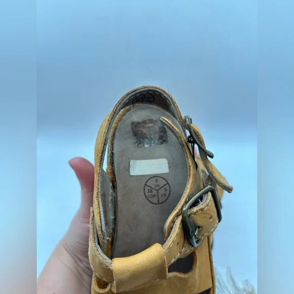 VINTAGE Dr Martens Suede Leather camel Tan  Fisherman Sandal Made ENGLAND 7 - Picture 10 of 12